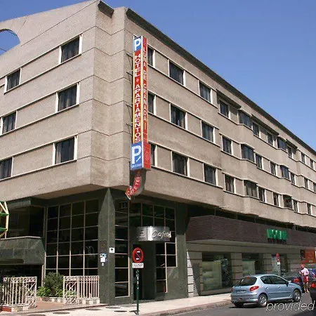 Luna Arabial Hotel