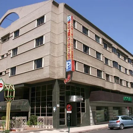 Luna Arabial גרנדה